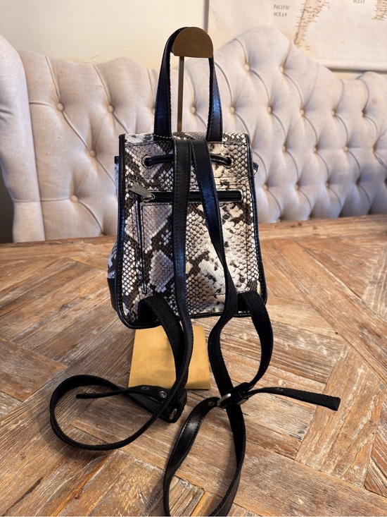 Patricia Nash 10 Year Anniversary Saracena Convertible Leather Backpack